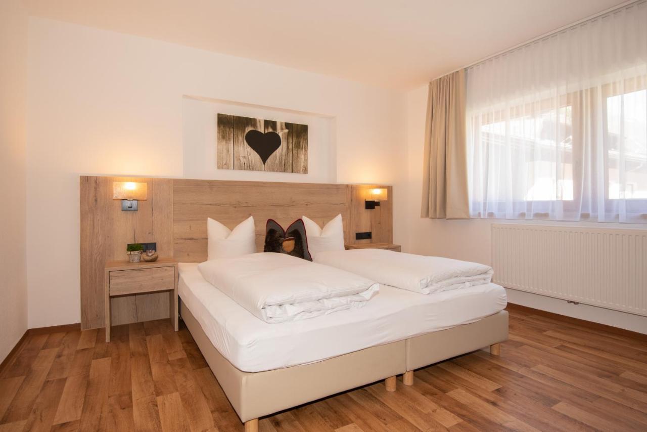 Haus Elisabeth Hotel Sankt Leonhard im Pitztal Eksteriør billede