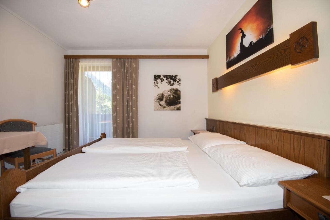 Haus Elisabeth Hotel Sankt Leonhard im Pitztal Eksteriør billede