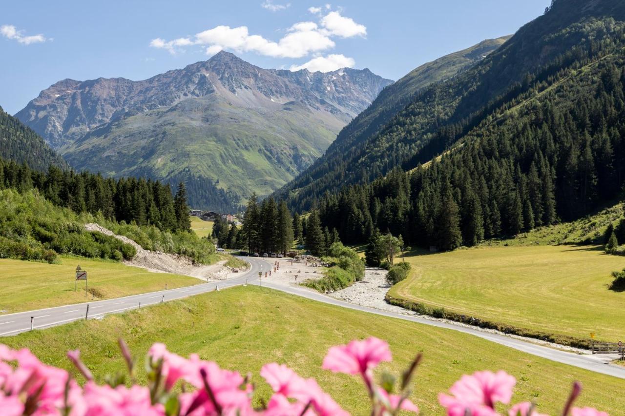 Haus Elisabeth Hotel Sankt Leonhard im Pitztal Eksteriør billede