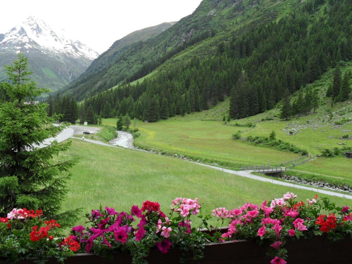 Haus Elisabeth Hotel Sankt Leonhard im Pitztal Eksteriør billede